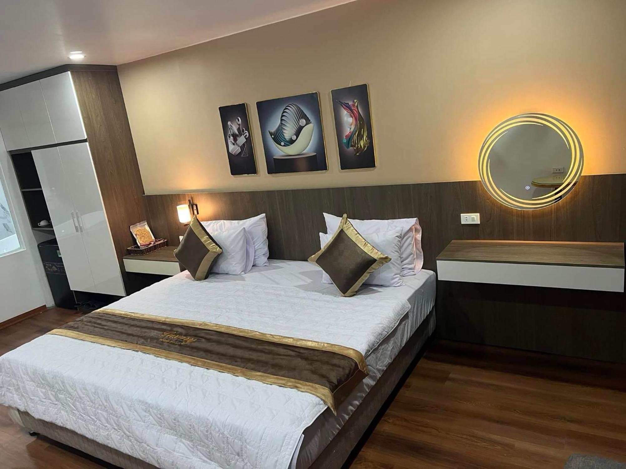 Luxury Hotel 2 Hp- By Bay Luxury Hai Phong Exterior photo