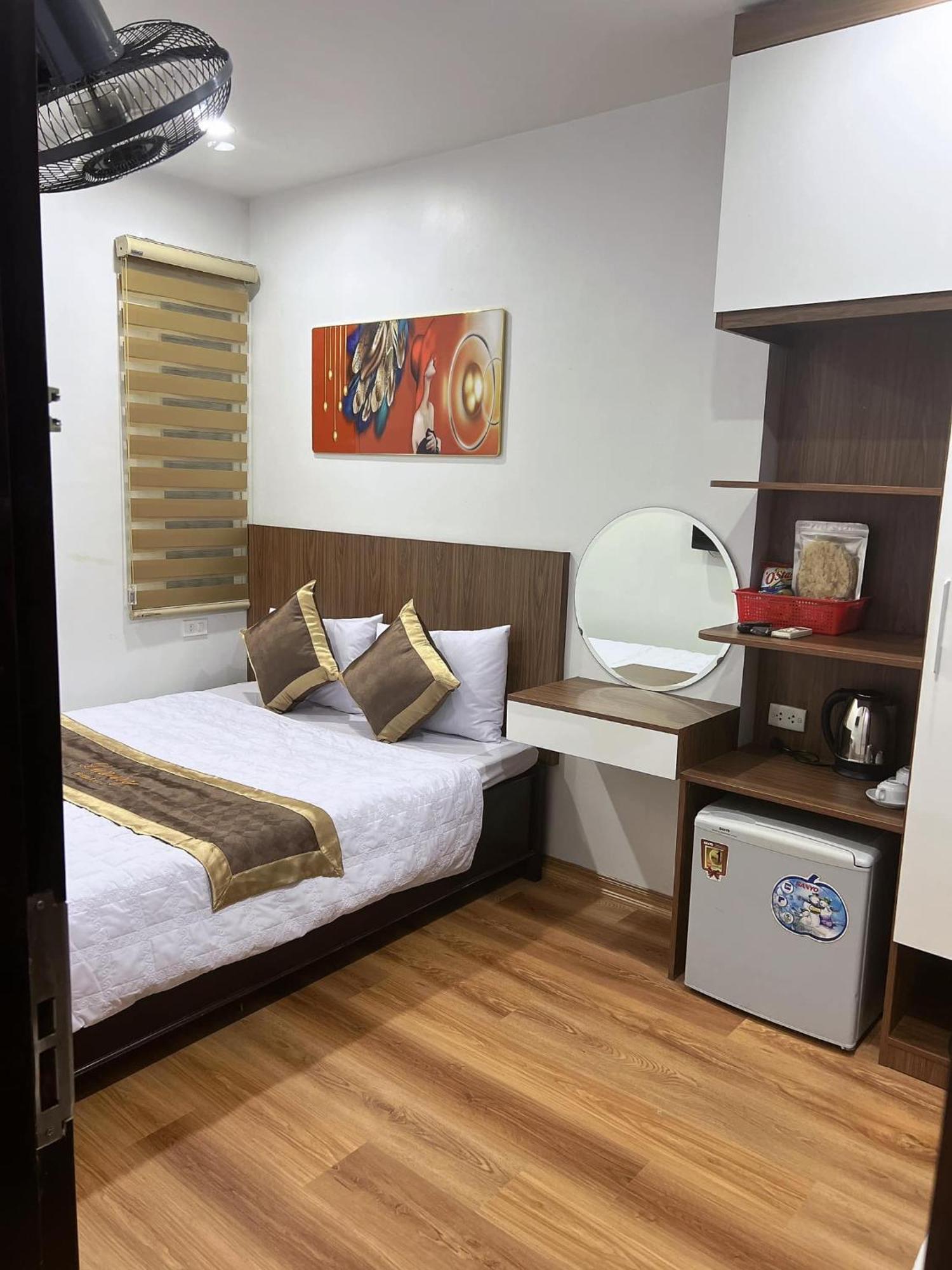 Luxury Hotel 2 Hp- By Bay Luxury Hai Phong Exterior photo